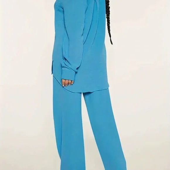 Sky blue 2 piece pants suit - Picture 10 of 11